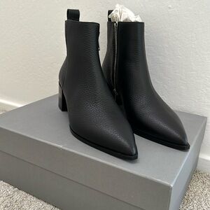 Everlane Boss boot - new with box